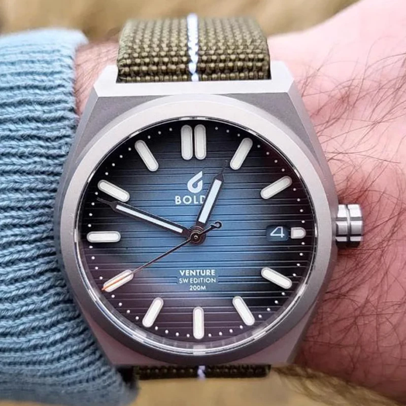 Nylon Soft Waterproof Watchban - đánh giá và giá Canvas Strap Watch